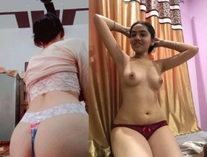 Beautiful Hot Sexy Indian Gf Showing